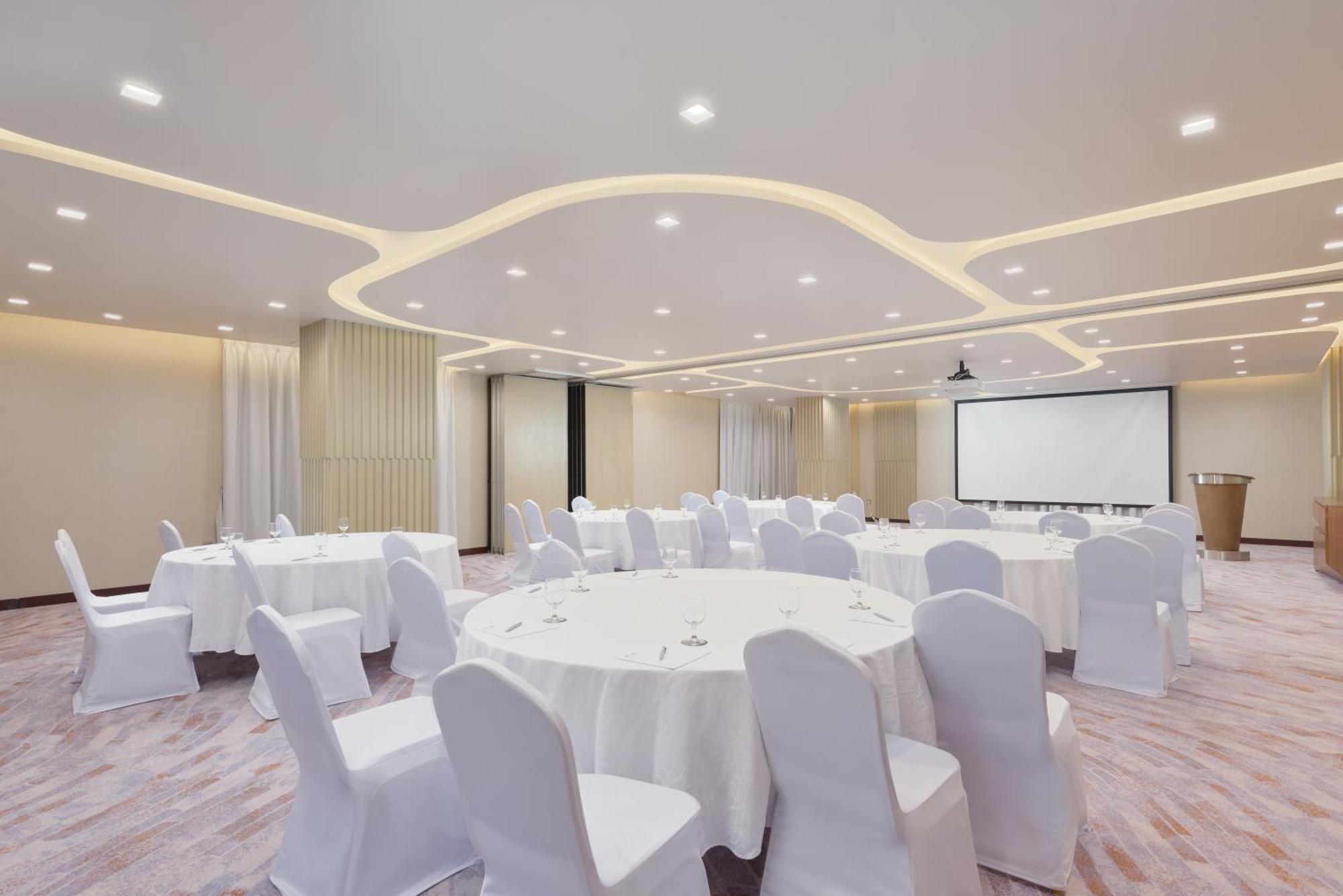 Intercityhotel Bawshar Mascate Exterior foto